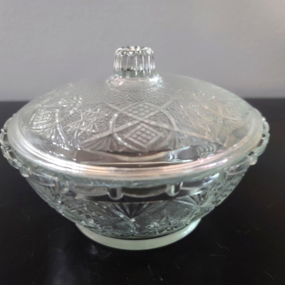 Vintage Glass Candy Dish!